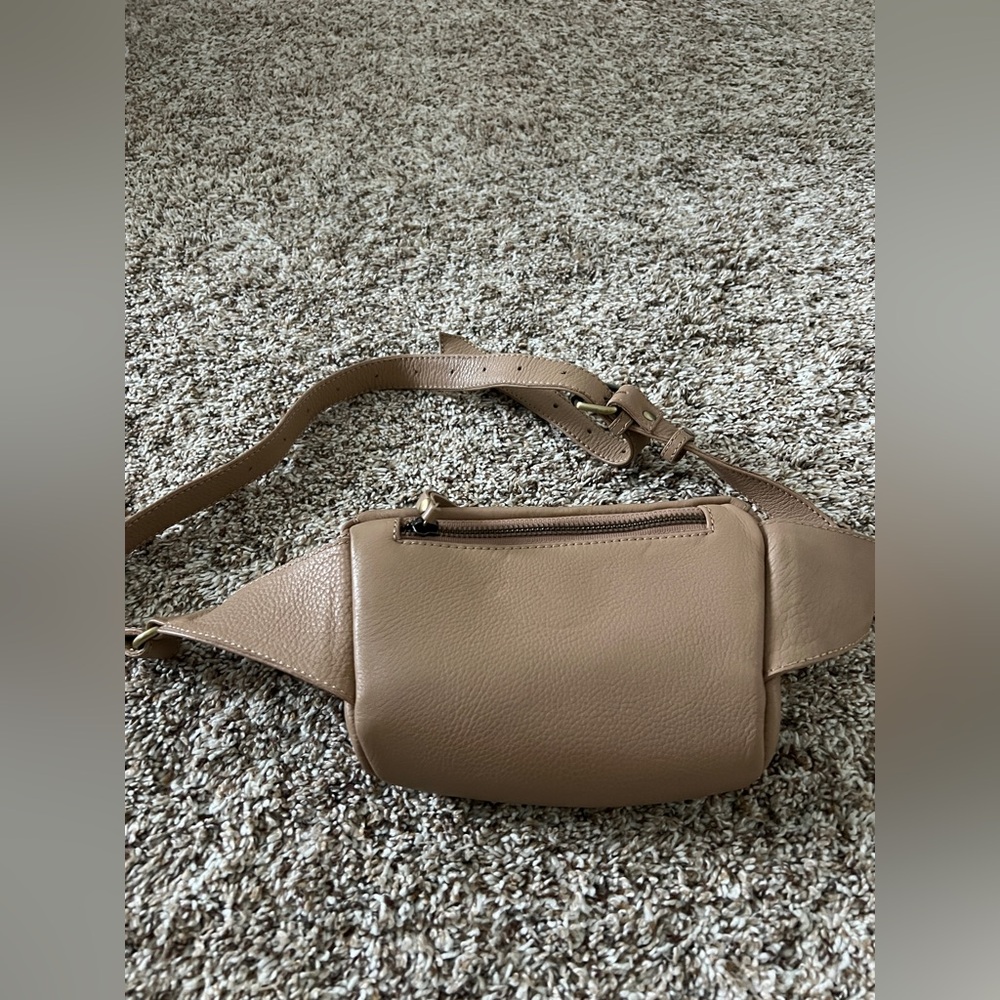 Mandrn Remy Fanny Pack - Picture 4 of 8